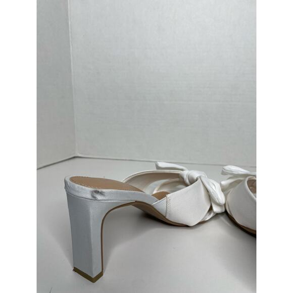 Lauren Conrad Memory Foam Comfort Heels White Bows Bridal Graduation Size 5 - Picture 6 of 9